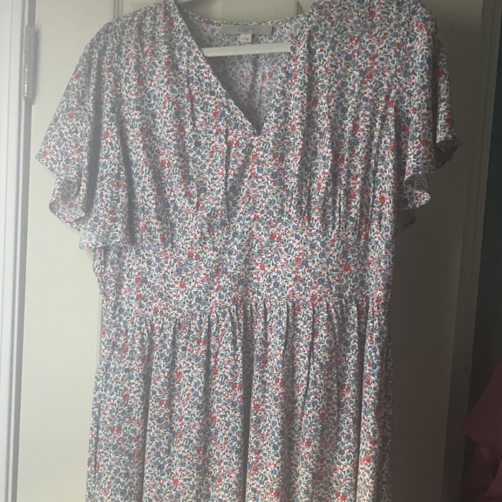 LOFT DRESS SIZE 12